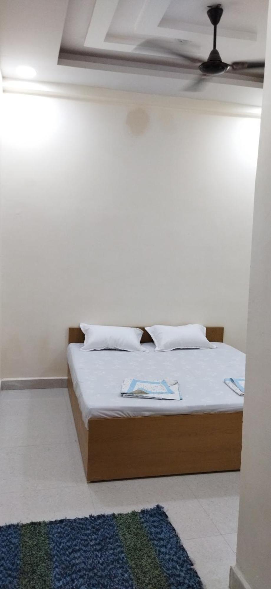Shree Gajlaxmi Hotel Walking Distance From Mahakaleswar Ujjain Exterior foto